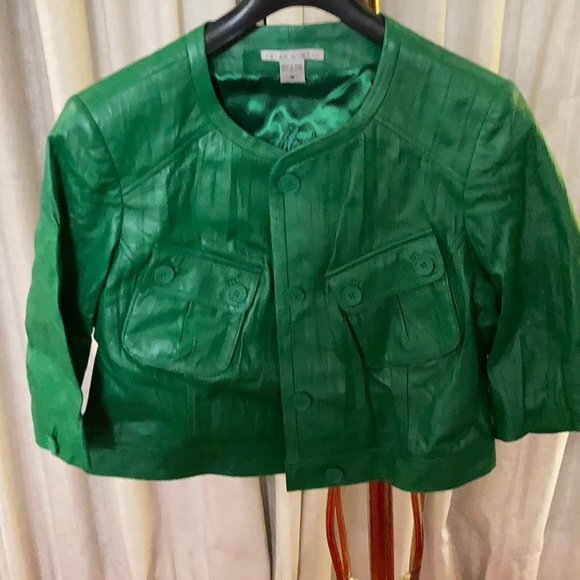 Peter Nygard Jackets & Blazers - EUC Vintage Nygard Green Crop Leather Jacket